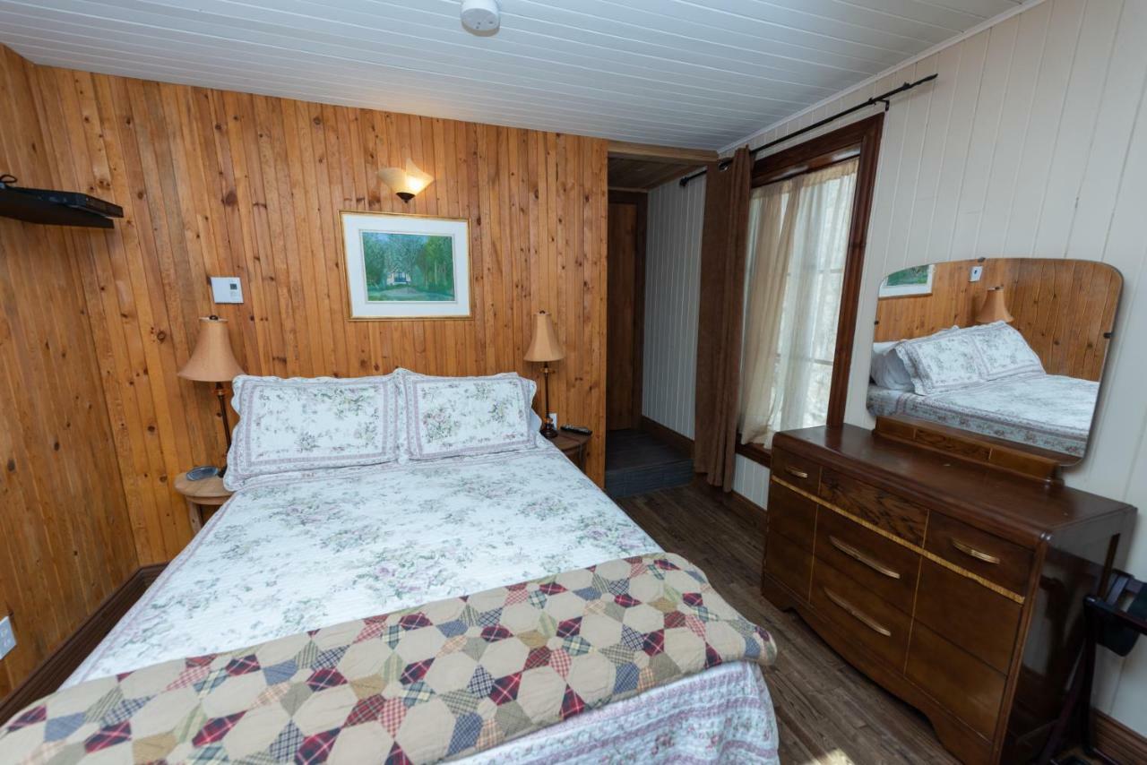 Auberge Le Four à Pain Petite-Riviere-Saint-Francois Extérieur photo